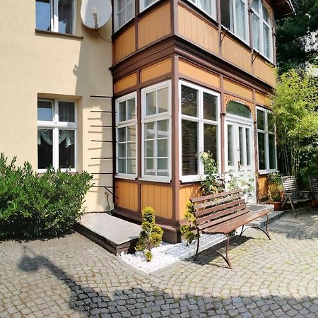 Apartament Z Ogrodkiem Apartment Сопот Екстериор снимка