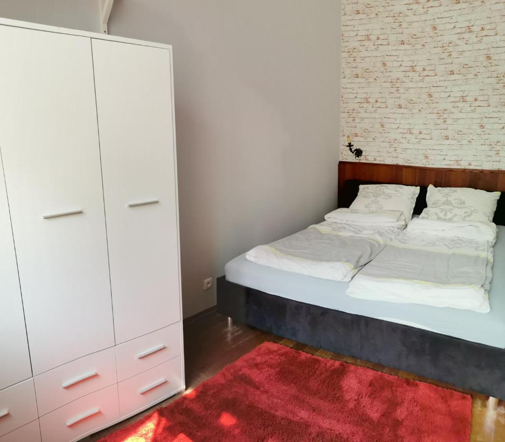 Apartament Z Ogrodkiem Apartment Сопот Екстериор снимка